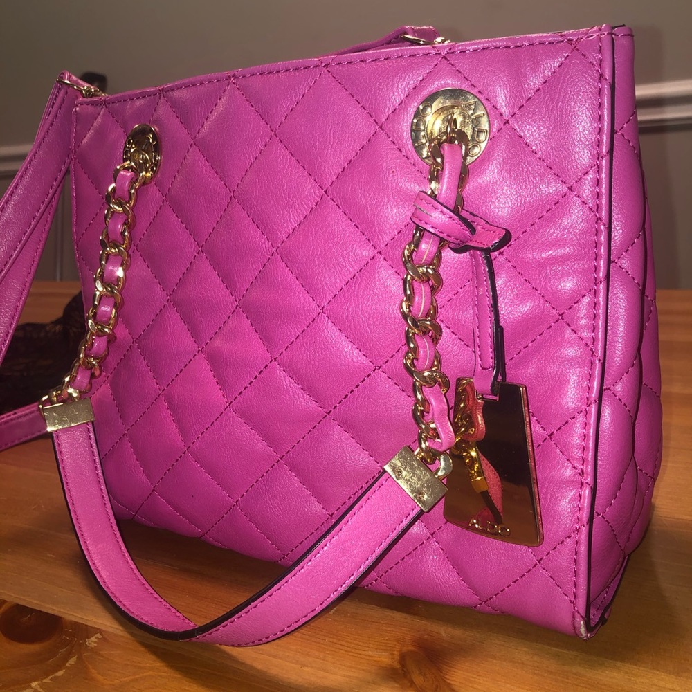 Hot Pink Aldo Purse 👛